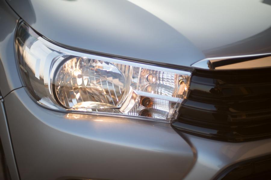Детали экстерьера Toyota Hilux 4x4 Raider Double Cab Black 2017 года  (ZA) (фото 7 из 17)